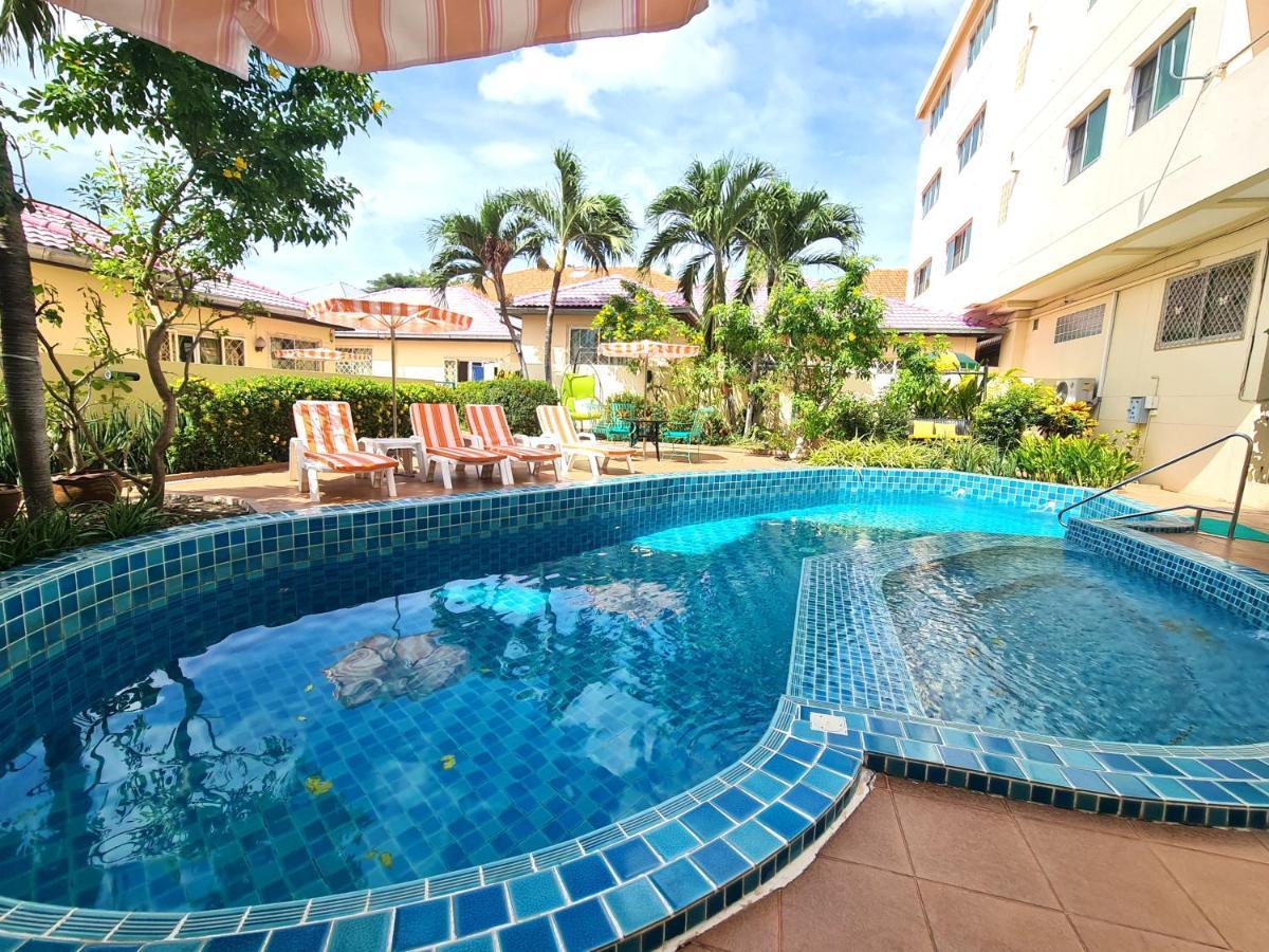 Butterfly Garden Boutique Residences By Frasier, A Lifestyle Destination Apt And Villas 1 To 3 Bedroom Units, 2 Full Bathrooms, Rain Shower, Spa Bath, Complete Kitchen, Staff 24-7,Fast Fiber Optic Wifi, 55" Smart Tv'S, Free Bbq, Pattaya Bagian luar foto